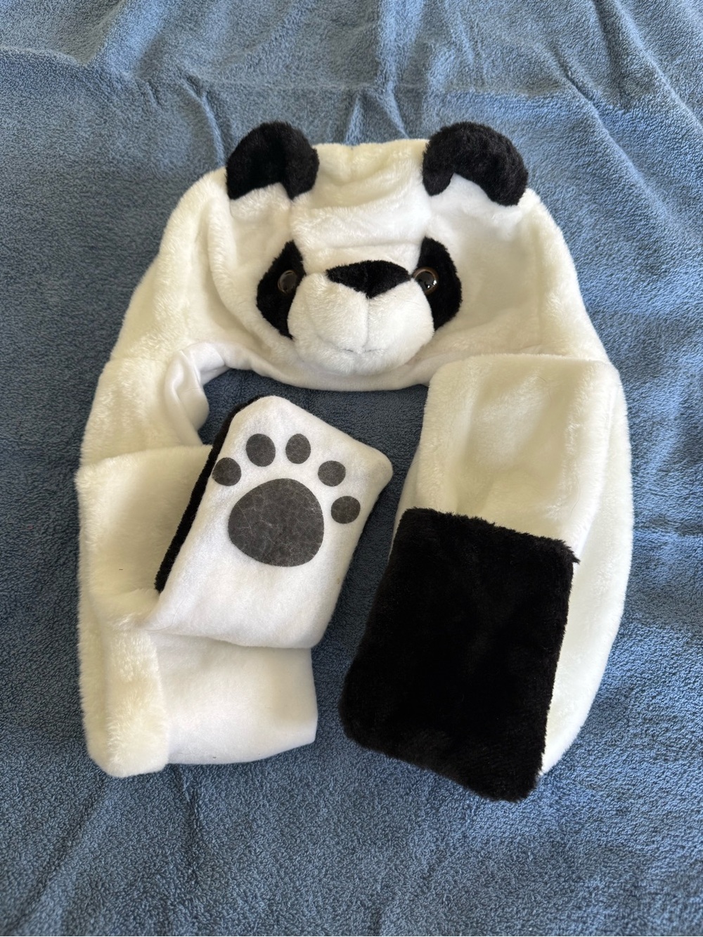 Plush PANDA Hood Hat and Mittens - Winter Accessory - Picture 4 of 5